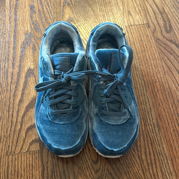 Suede Nike air max - Picture 2 of 4